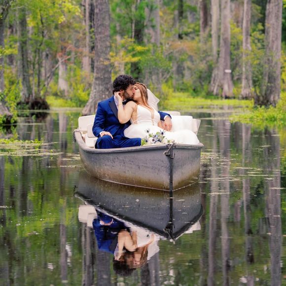 Meet your Posher, Britt - Picture 1 of 1